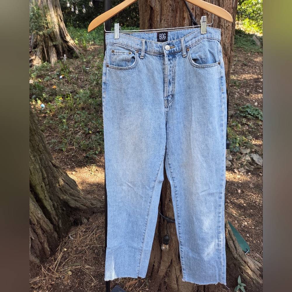 BDG Light Blue Slim Straight Womens Jeans Size 29‎